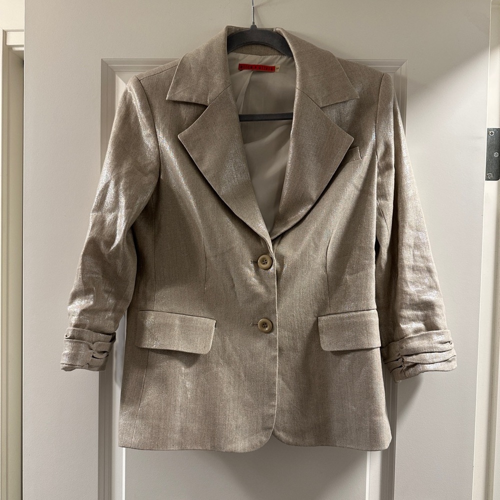 Alice + Olivia Shimmering linen rolled cuff blazer| size small